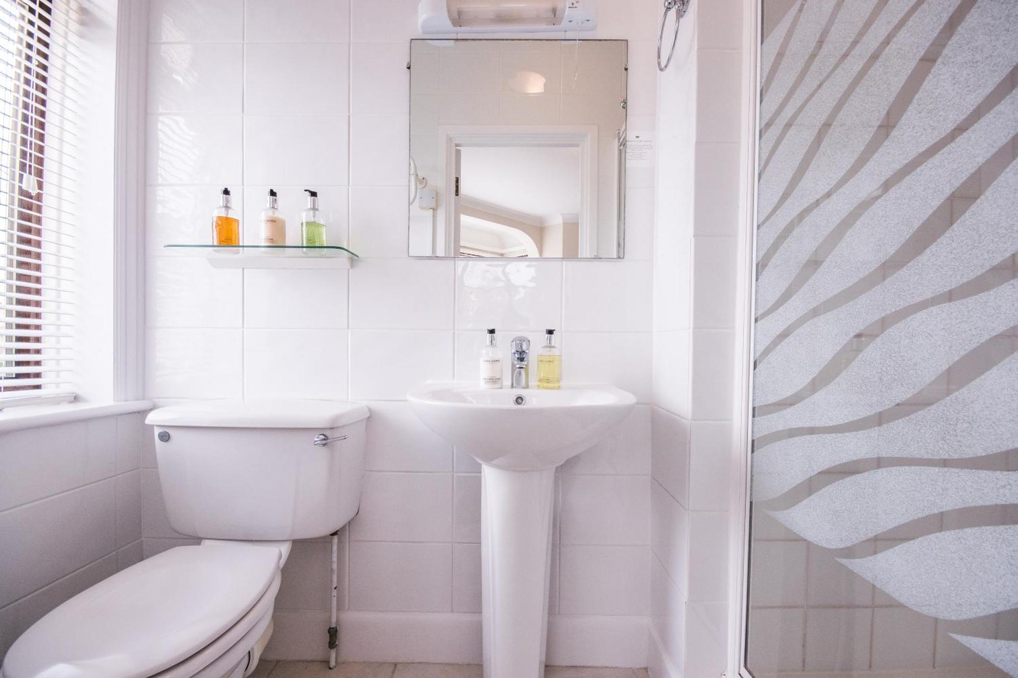 The Mariners Guest House Пул Экстерьер фото
